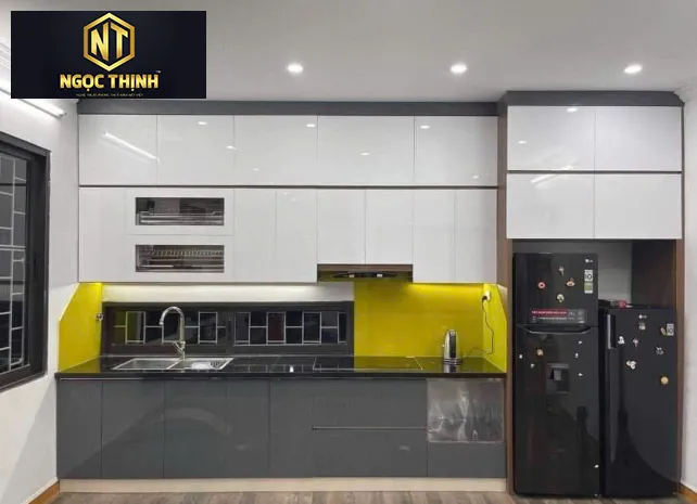 TỦ BẾP HIỆN ĐẠI SANG TRỌNG
